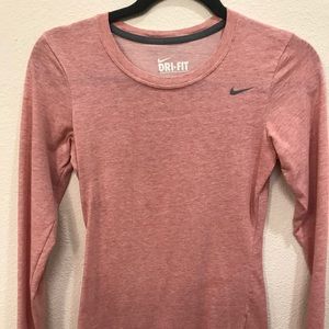 Nike Dri-Fit Long Sleeve - Salmon